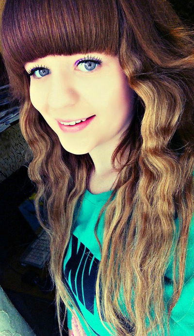 Юлечка Сазонова