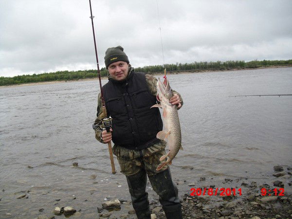 Антон Мануйлов