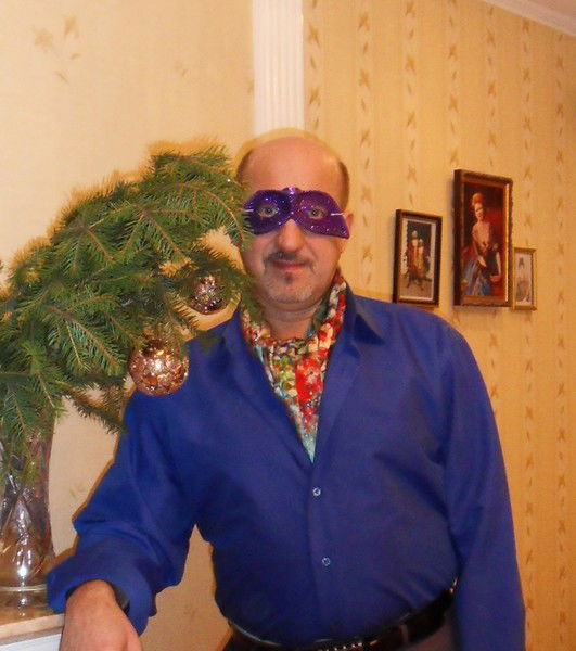 Виктор Степанов