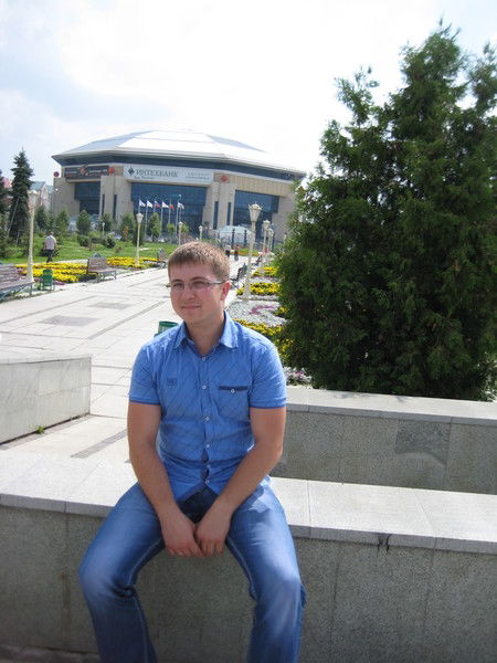 Роман Хохлов