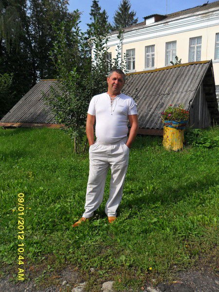 Владимир Назаров