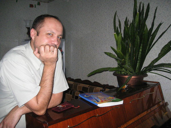 Максим Баранов