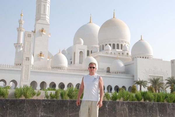 Андрей Волков