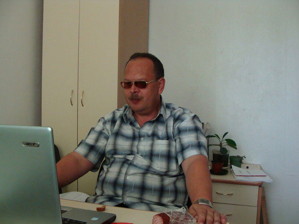 Виталий Мельников