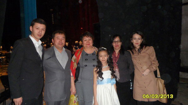 Dana))) Kazikhanova)))