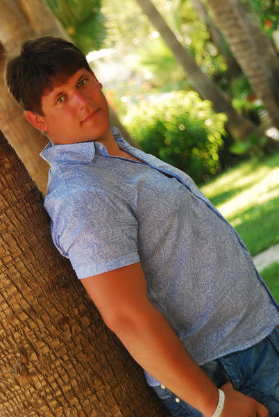 Александр Попов