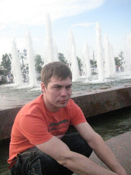 Максим Петров