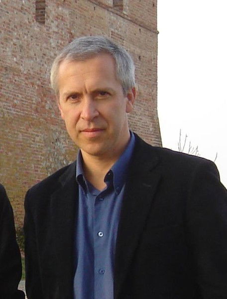 Борис Сушков