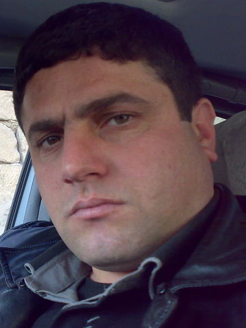 Махир Зейнийев