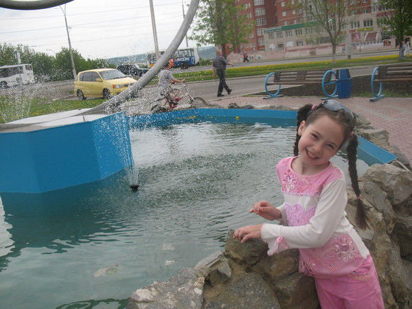 Дина Эйзнер