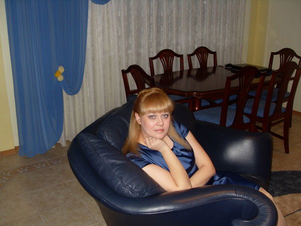 Лена Красникова