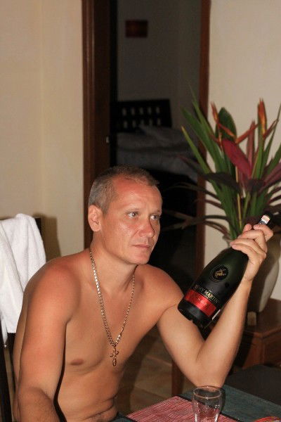 Александр Скедро