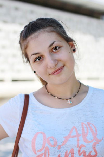 Маша Златева