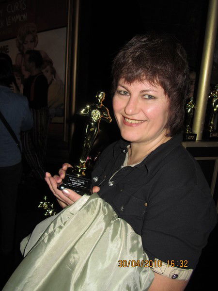 Елена Кинас