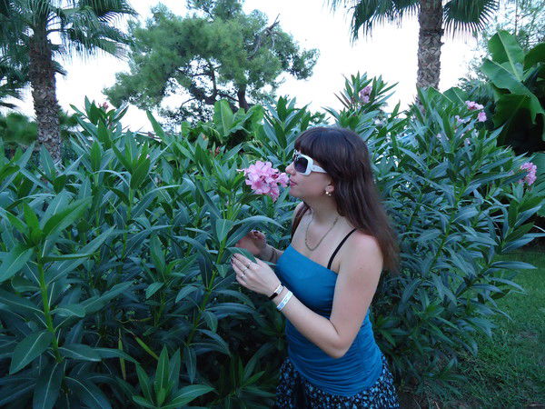 Аня Константиниди