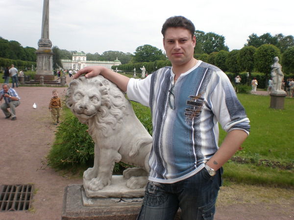 Олег Михеев