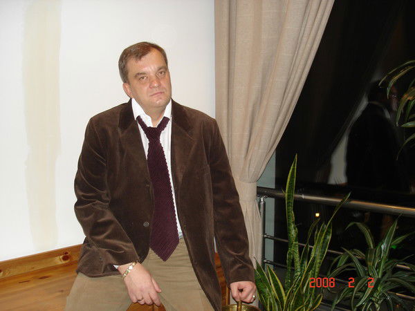 Станислав Новоселов