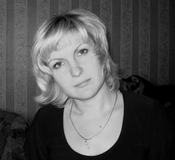 Елена Астахова