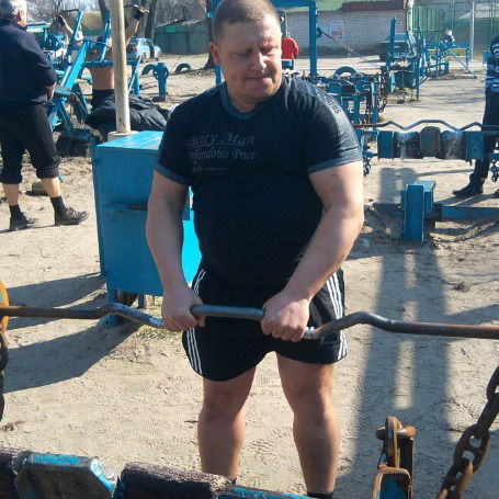 Олег Науменко