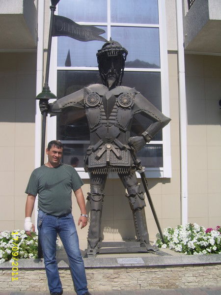 Константин Нещадимов