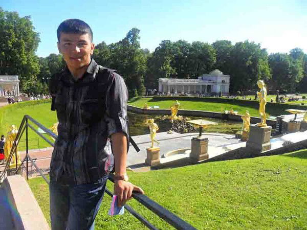 Низомидин Холбоев