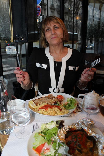 Любовь Изотова