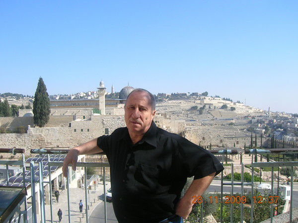 Владимир Збарский