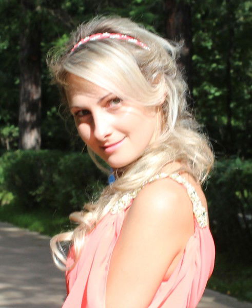 Елена Тучкова