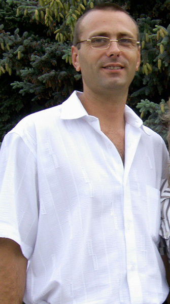 Толик Накул