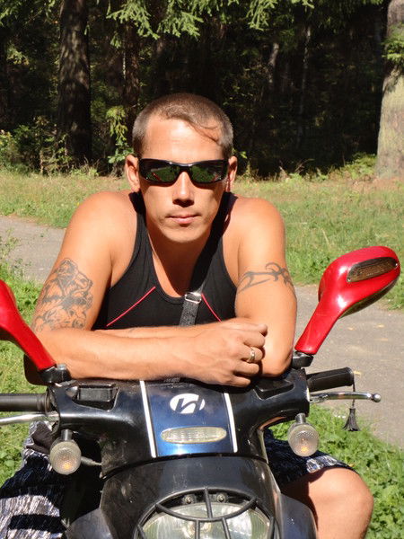 Александр Фролов