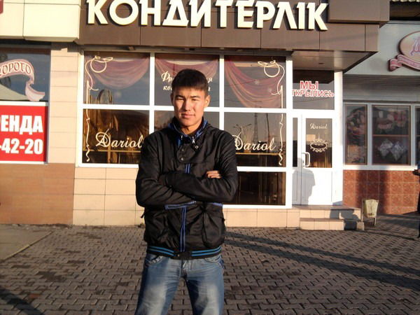 Данияр Жандарбек