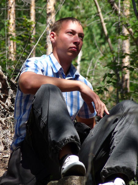 Денис Павлов