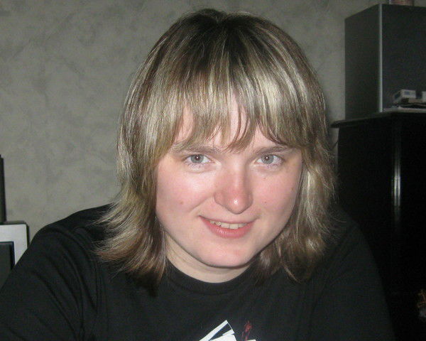 Любовь Попова