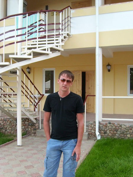 Максим Савельев