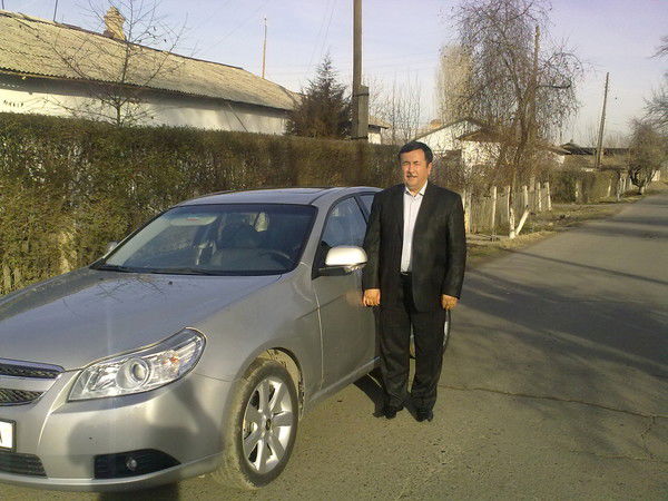 Атхам Досмухамедов