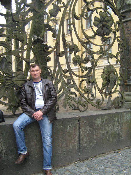 Андрей Волков