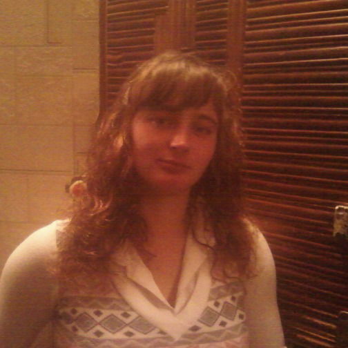 Люба Непомящая