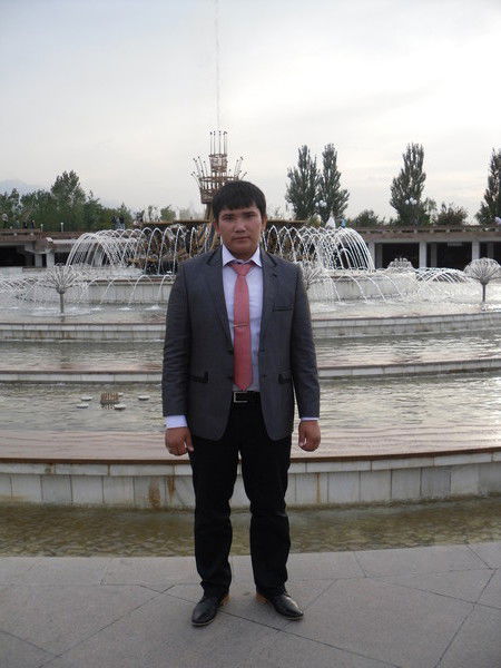 Адлет Кадирбеков