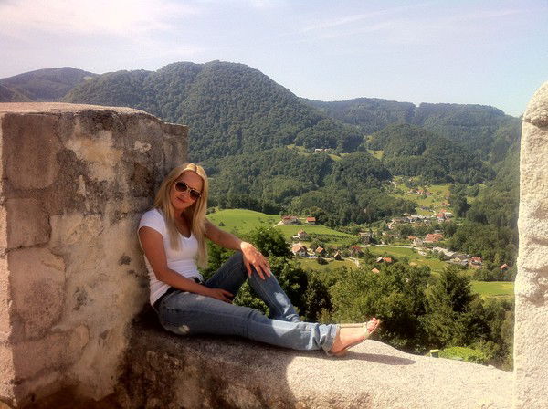 Майя Наумова