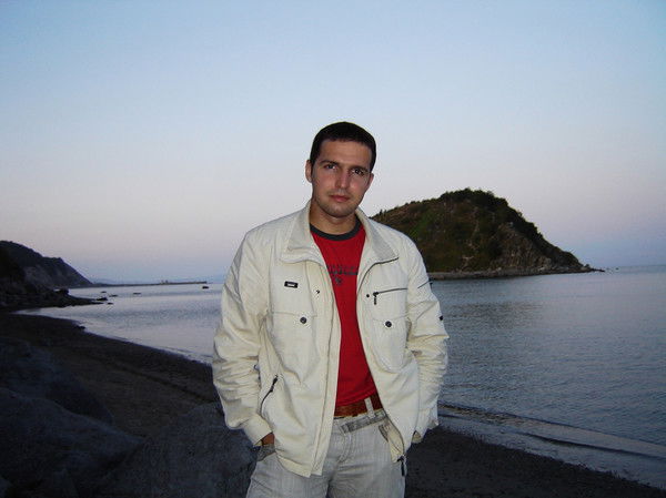 Макс Максимов