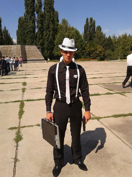 Джексан Буров