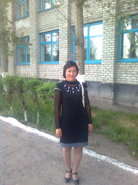 Назира Ушкеновна