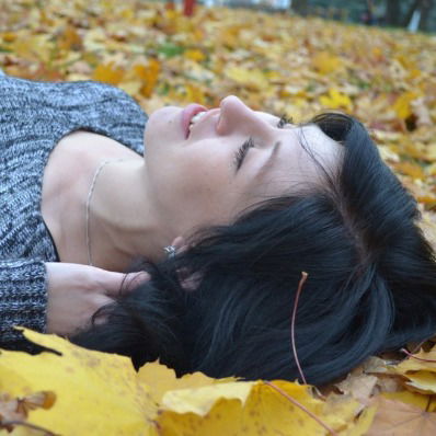 Елена Попова