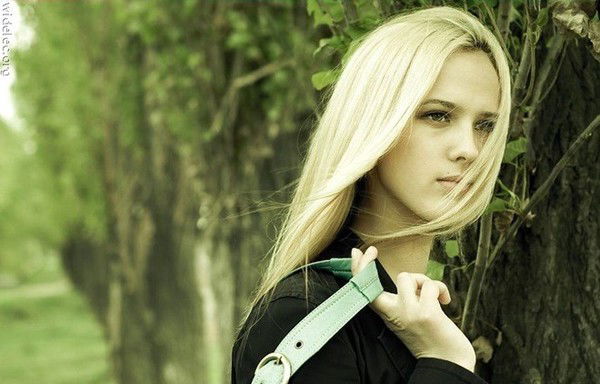 Леля Фролова