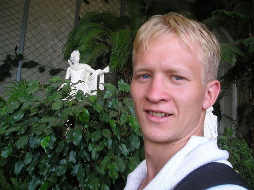 Неизвестно Неизвестно