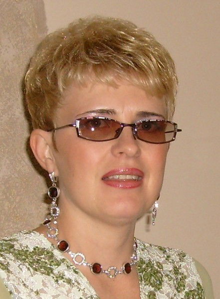 Елена Гущина