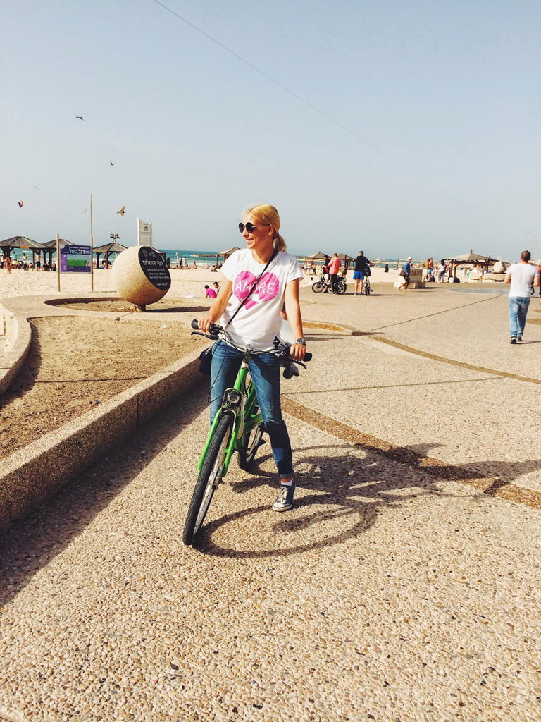 Лариса Шикова