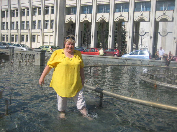 Елена Батина