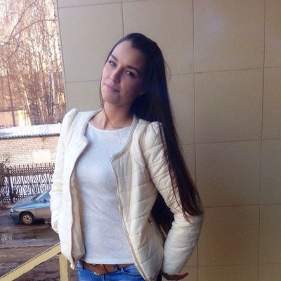 Ксения Николаева