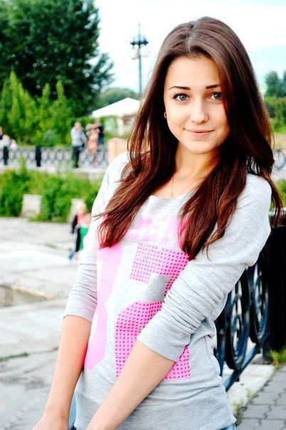 Виолета Елонова